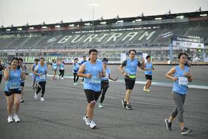 BIB: 
                            <button type="button" onclick="openModal(10466831)" class="btn btn-primary btn-sm float-right btn-popup" data-toggle="modal" data-target=".modal-high-quality">
                        <i class="fas fa-shopping-cart"></i> Add to Cart
                    </button>
                                            <button type="button" onclick="isThisMe(10466831, true)" class="btn btn-success btn-sm float-right btn-popup btn-isme hidden" data-toggle="tooltip" data-placement="bottom" title="นี่คือรูปของคุณใช่ไหม คลิกที่นี่เพื่อเอาเข้าอัลบั้ม">
                        <i class="fas fa-plus"></i> Add to album
                    </button>
                    <button type="button" onclick="isThisMe(10466831, false)" class="btn btn-warning btn-sm float-right btn-popup btn-isnotme hidden">
                        <i class="fas fa-ban"></i> Remove from album
                    </button>